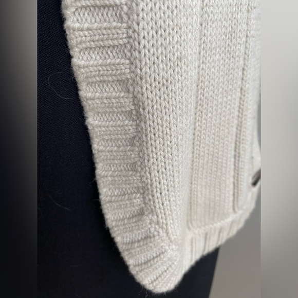 Left on Houston sweater vest! - Picture 3 of 11